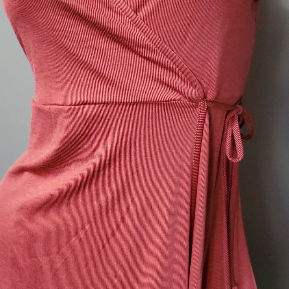Stunning Rose True Wrap Dress - Picture 8 of 10